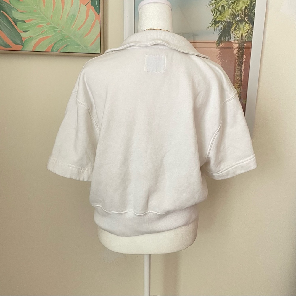 Abercrombie & Fitch Quarter-Zip Short Sleeve Sweatshirt in Medium - Picture 5 of 5